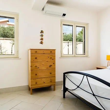 Villa Acqua Saracena By Wonderful Italy Augusta