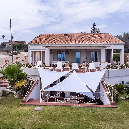 Villa Acqua Saracena By Wonderful Italy